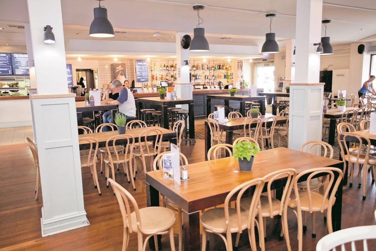 Panania Hotel Sydney エクステリア 写真